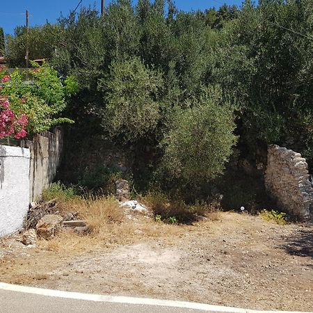 Villa Amygdalia Dilináta エクステリア 写真